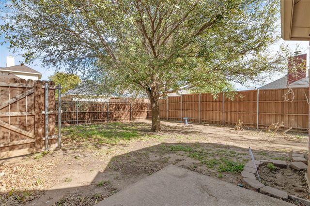 1113 Brittany Place, Lewisville, TX 75077