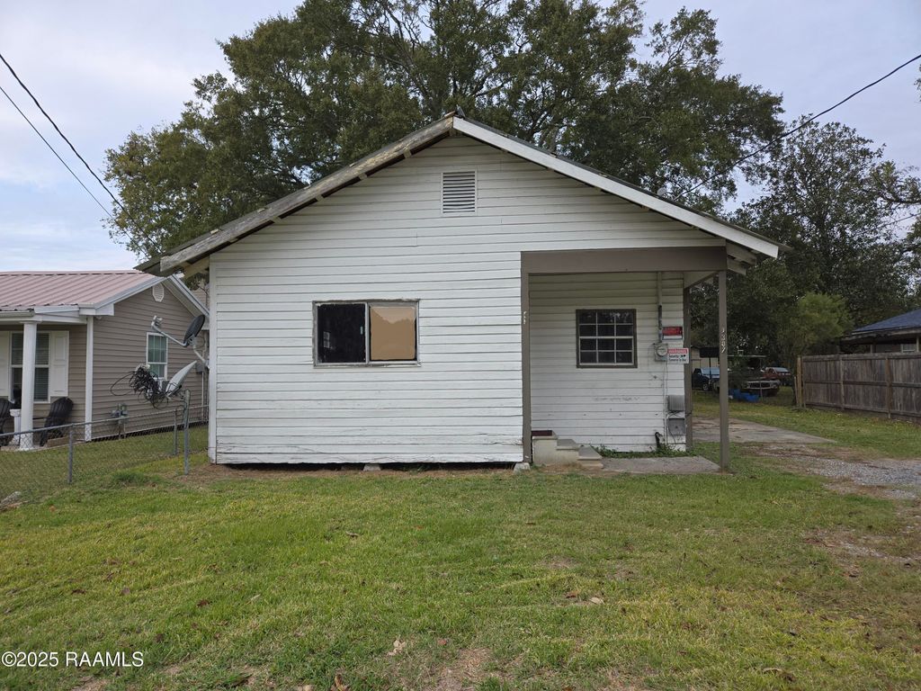 1302 Walton Street, New Iberia, LA 70560
