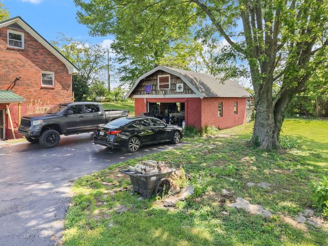 6708 Danville Loop 2 Road, Nicholasville, KY 40356