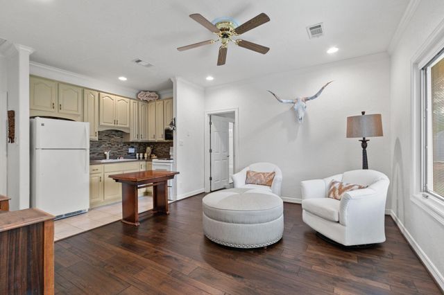 3210 Lazy Lake Lane, Montgomery, TX 77356