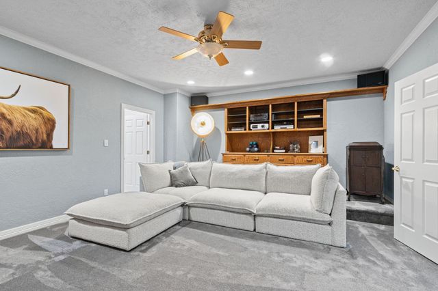 3210 Lazy Lake Lane, Montgomery, TX 77356
