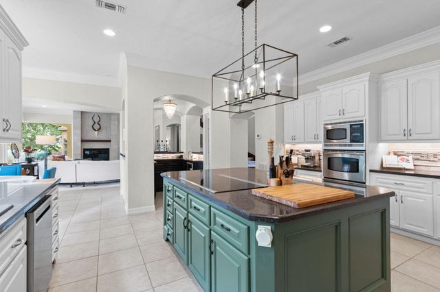 3210 Lazy Lake Lane, Montgomery, TX 77356