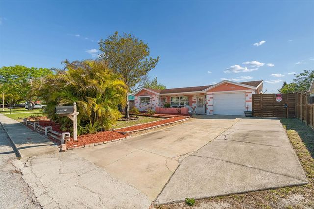 10804 MANCHESTER ROAD, Port Richey, FL 34668