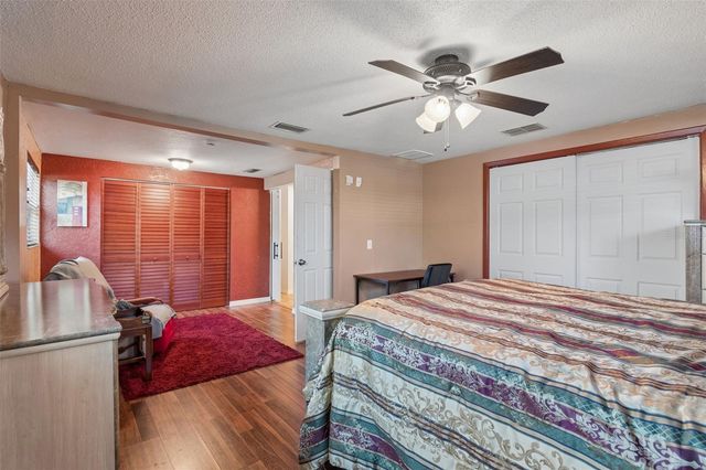 10804 MANCHESTER ROAD, Port Richey, FL 34668