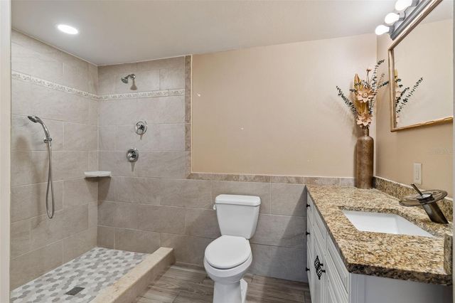 10804 MANCHESTER ROAD, Port Richey, FL 34668