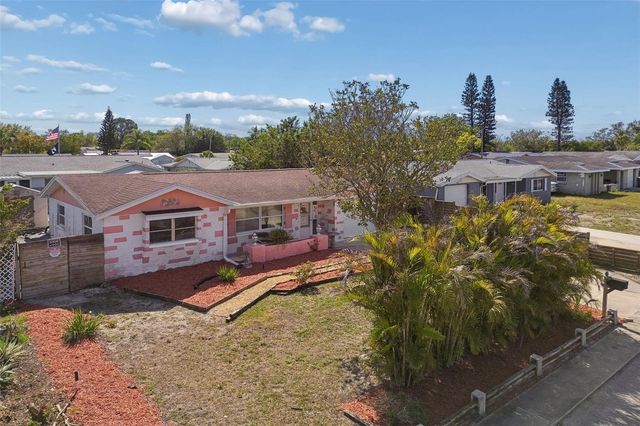 10804 MANCHESTER ROAD, Port Richey, FL 34668