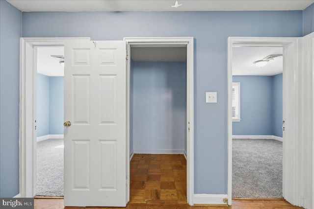 6815 STANDISH DR, Hyattsville, MD 20784