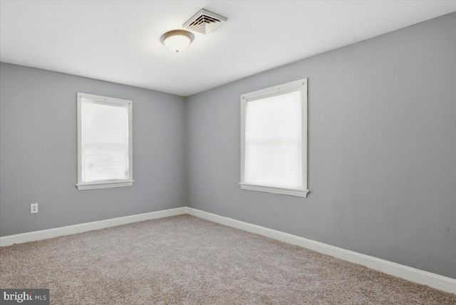 6815 STANDISH DR, Hyattsville, MD 20784