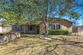 4018 Kenwood Drive, Bryan, TX 77802