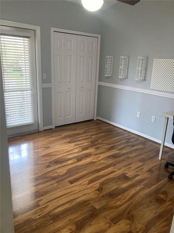 1819 HAMMOCKS AVENUE 1819, Lutz, FL 33549