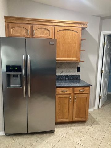 1819 HAMMOCKS AVENUE 1819, Lutz, FL 33549