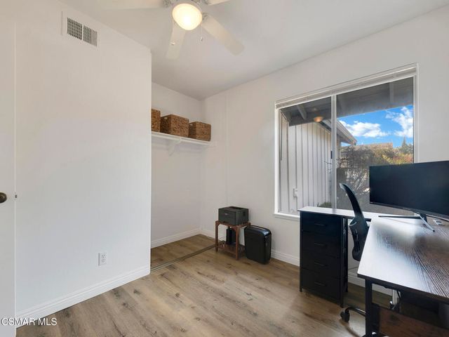 2202 Aspenpark Court, Thousand Oaks, CA 91362