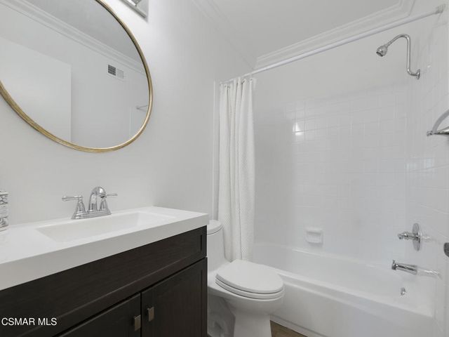 2202 Aspenpark Court, Thousand Oaks, CA 91362