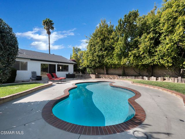 2202 Aspenpark Court, Thousand Oaks, CA 91362