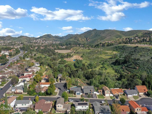 2202 Aspenpark Court, Thousand Oaks, CA 91362