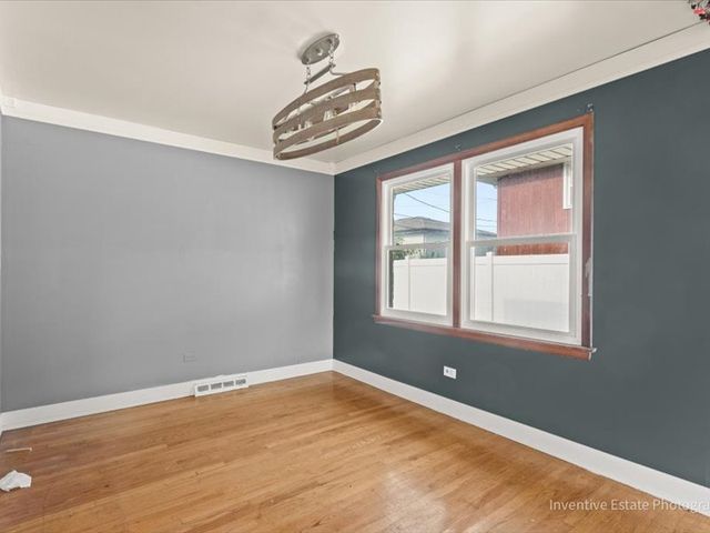 1320 E 169th Street, South Holland, IL 60473