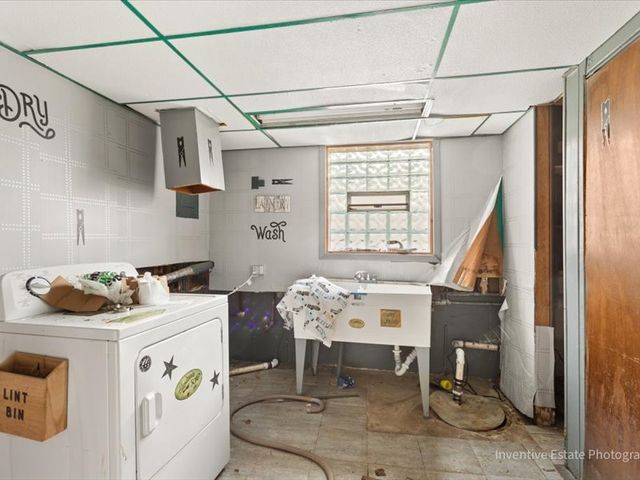 1320 E 169th Street, South Holland, IL 60473
