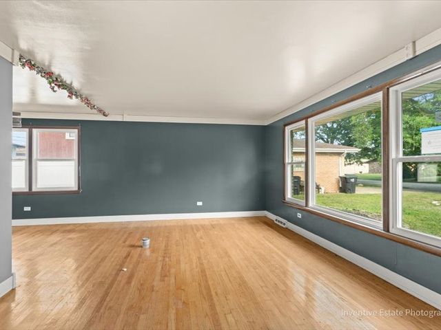 1320 E 169th Street, South Holland, IL 60473