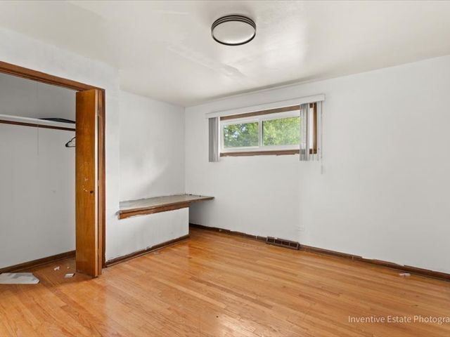 1320 E 169th Street, South Holland, IL 60473