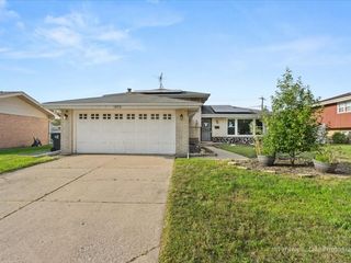 1320 E 169th Street, South Holland, IL 60473