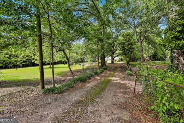 252 Teaver Road, Lagrange, GA 30240