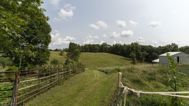 1498 Windy Ridge Road, Vincent, OH 45784