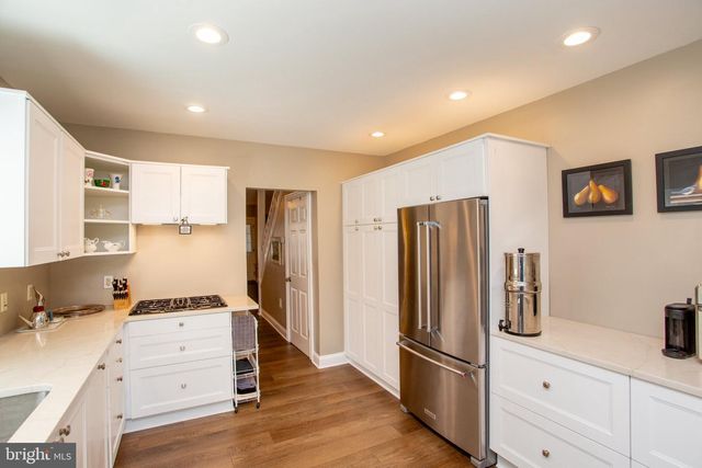 266 N UNION, Lambertville, NJ 08530