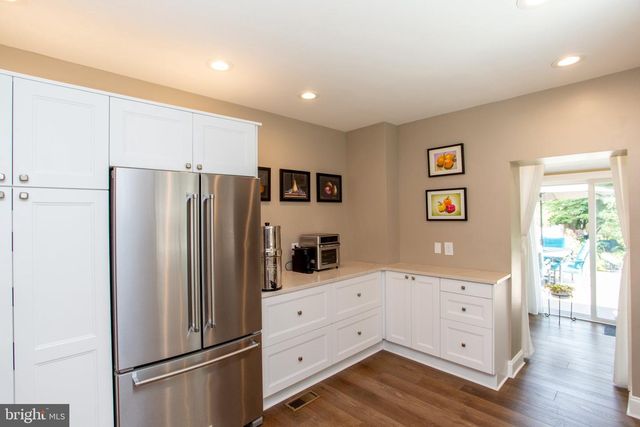 266 N UNION, Lambertville, NJ 08530