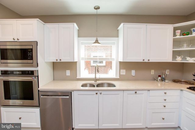 266 N UNION, Lambertville, NJ 08530