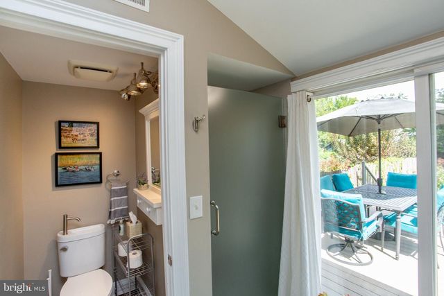 266 N UNION, Lambertville, NJ 08530