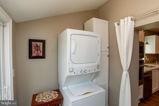 266 N UNION, Lambertville, NJ 08530