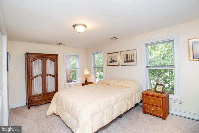 266 N UNION, Lambertville, NJ 08530