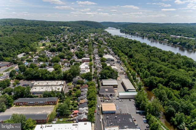 266 N UNION, Lambertville, NJ 08530