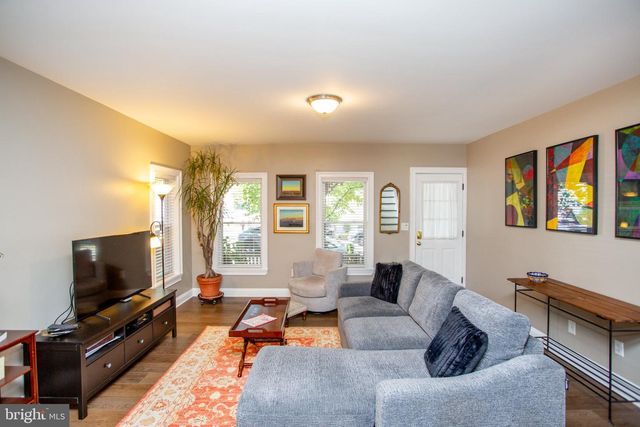 266 N UNION, Lambertville, NJ 08530