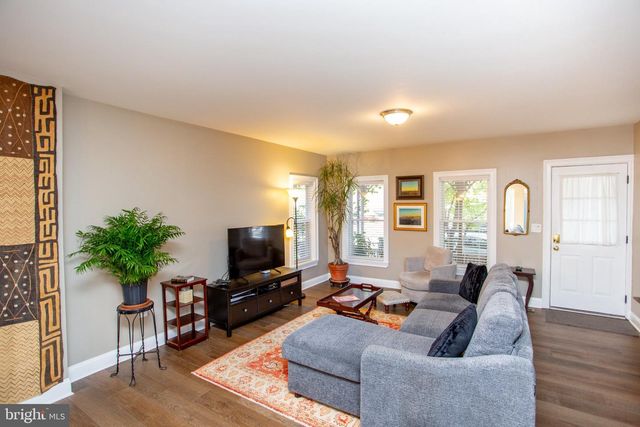 266 N UNION, Lambertville, NJ 08530