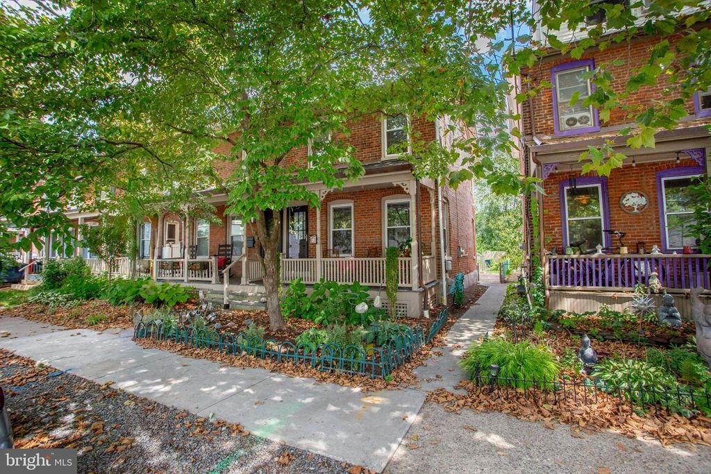 266 N UNION, Lambertville, NJ 08530