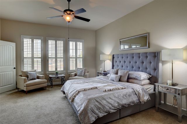 821 Crimson Road, Lantana, TX 76226