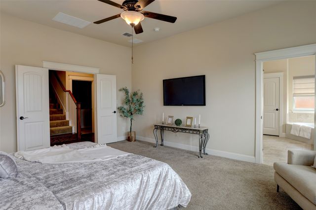 821 Crimson Road, Lantana, TX 76226