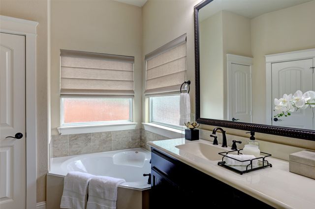 821 Crimson Road, Lantana, TX 76226