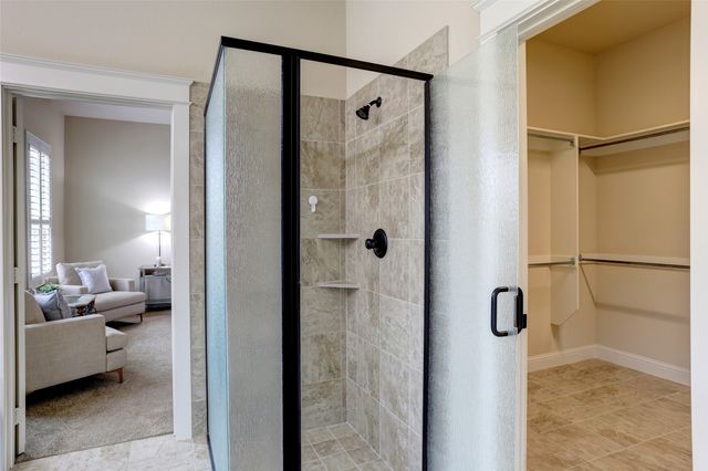 821 Crimson Road, Lantana, TX 76226