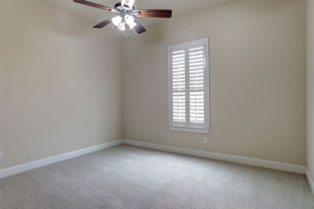 821 Crimson Road, Lantana, TX 76226