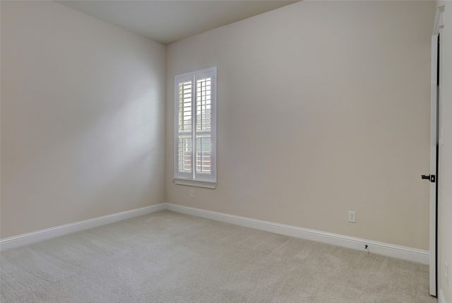 821 Crimson Road, Lantana, TX 76226