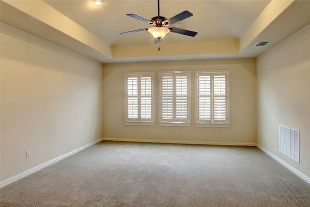 821 Crimson Road, Lantana, TX 76226