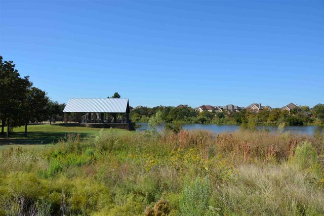 821 Crimson Road, Lantana, TX 76226