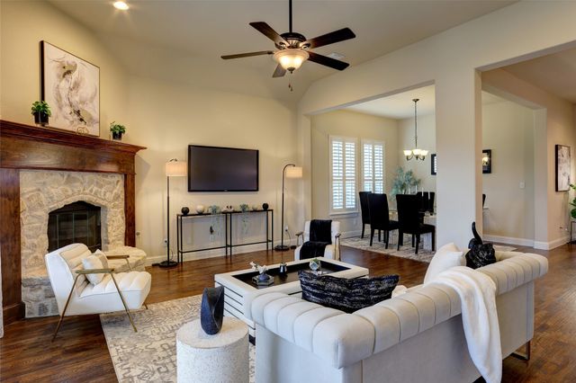 821 Crimson Road, Lantana, TX 76226