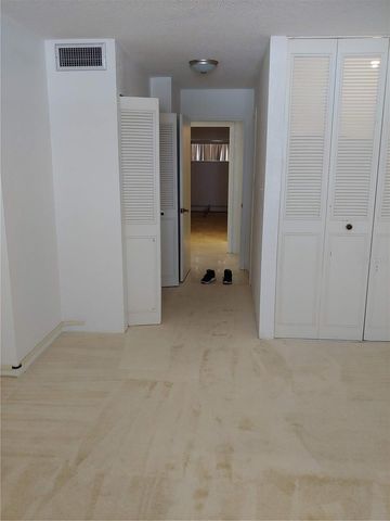 89 S ATLANTIC AVENUE 204, Ormond Beach, FL 32176