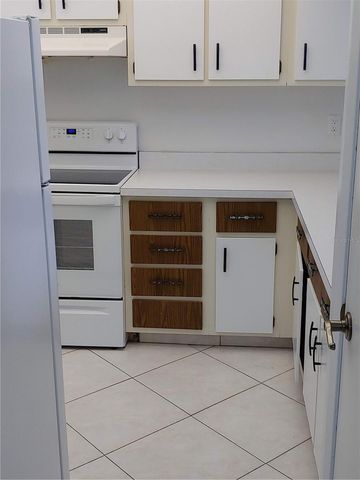 89 S ATLANTIC AVENUE 204, Ormond Beach, FL 32176