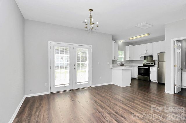 3731 Bullard Street, Charlotte, NC 28208