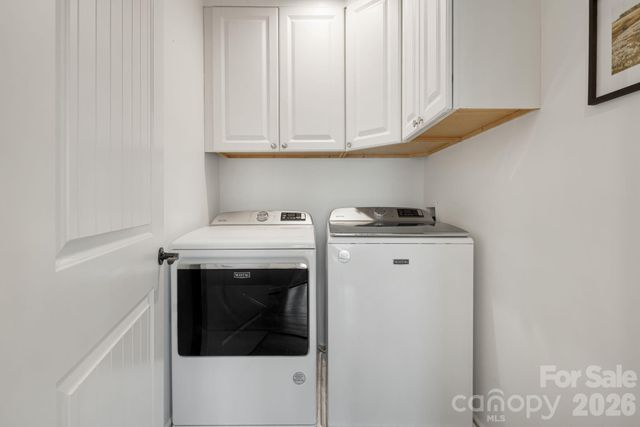 4 Lynnette Drive, Fairview, NC 28730