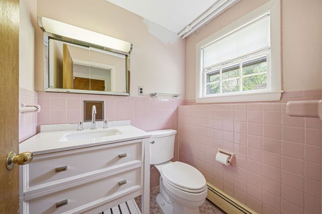 8 Brown Road, Lexington, MA 02420